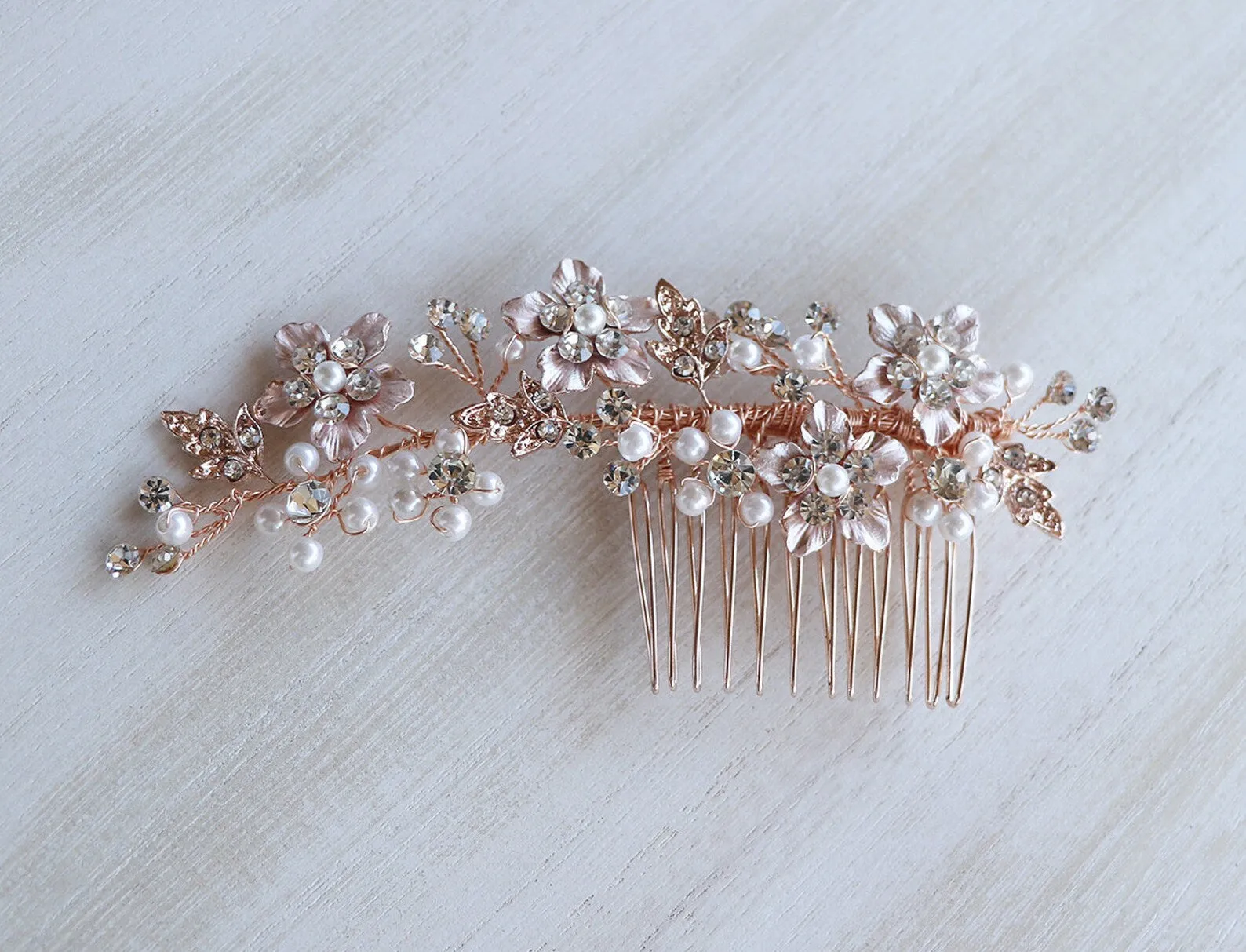 Dakota Pearl Comb