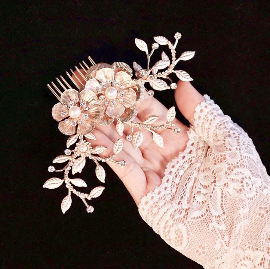 "Laine" - Gold Pearl Bridal Hair Comb