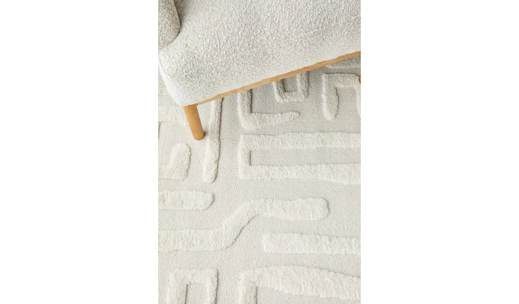 Seda White Abstract Lines Maze Rug